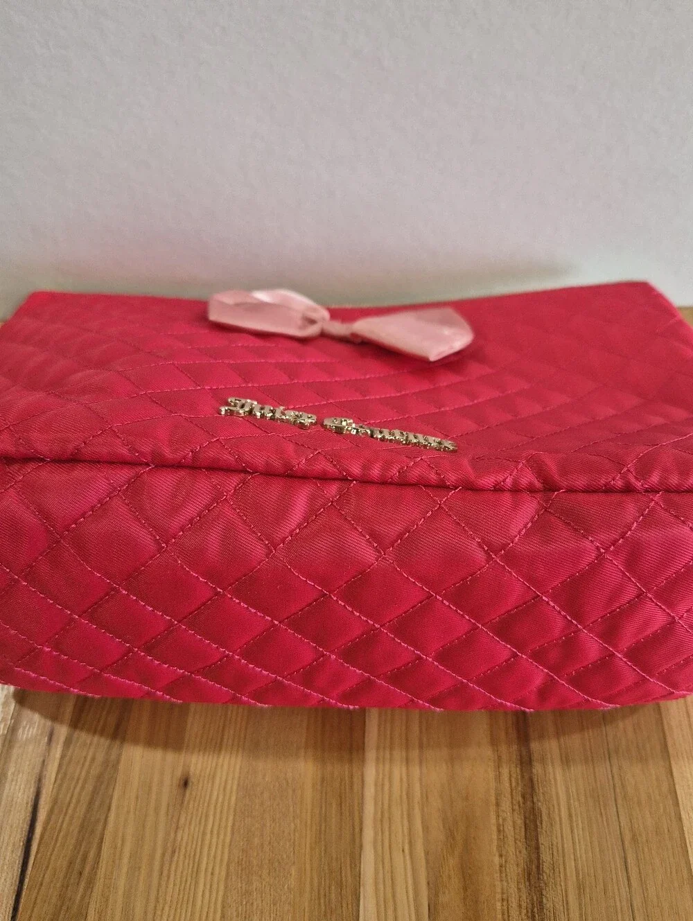 Juicy Couture Pink Quilted Cosmetic Makeup Bag/ Travel Pouch
